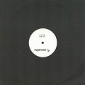AVN 01